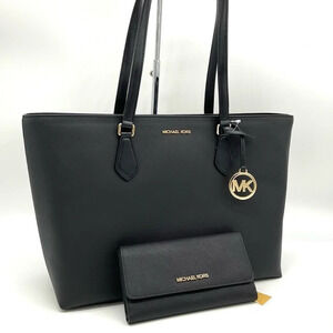 Michael Kors Bag Large Sheila Mf Tote Bag & Large Trifold Wallet Black/Gold